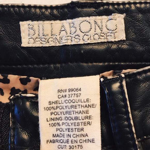 High rise faux leather black zip up shorts - Picture 5 of 7